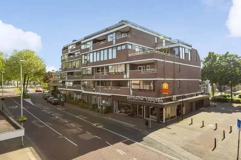 Appartement Brinkhof Apeldoorn: 3-kamer hoekappartement met dakterras