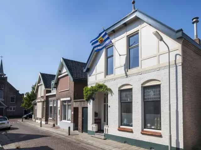 Vrijstaande woning met karakter Hansweert