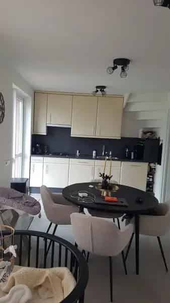 Tijdelijke Huur 2-onder-1-kapwoning Tiel