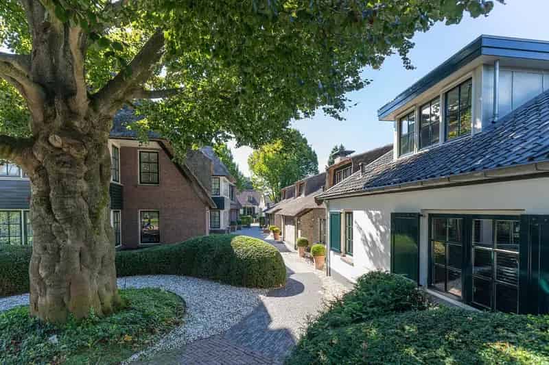 Luxe Villa-Appartement te Laren 4 slaapkamers 3 badkamers