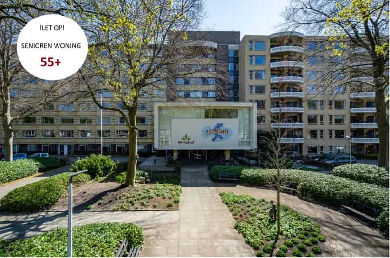 Senior Appartement 55 Zeist - Ruim 3-kamer appartement met tuin