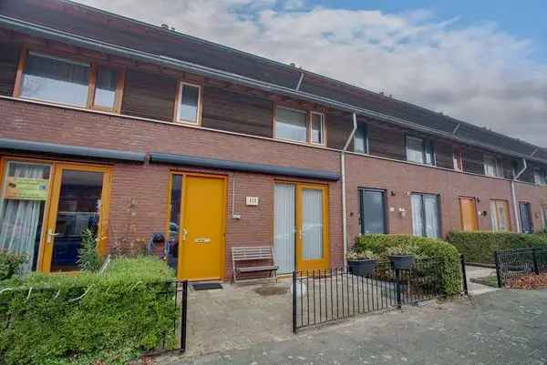 Royale Energiezuinige Tussenwoning Ypenburg