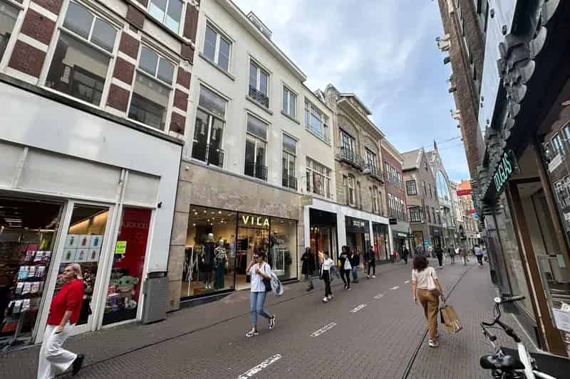 Winkelruimte te Huur Venestraat Den Haag