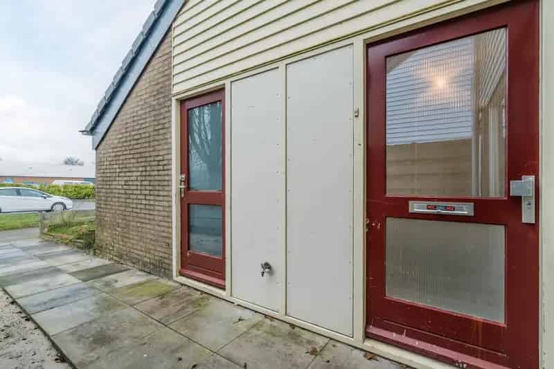 Ruime 3 Slaapkamer Middenwoning Nijkerk Nabij Centrum