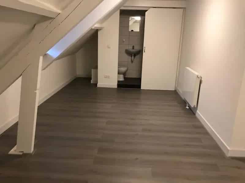 1 nette nieuwe studio te huur op een mooie locatie in Tilburg.