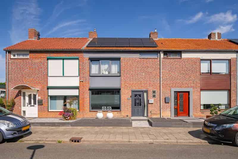 Kennedystraat 39, Hoensbroek