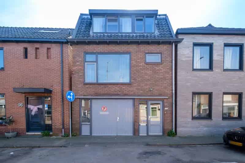 Stadspand Genemuiden Garage Tuin 4 Slaapkamers