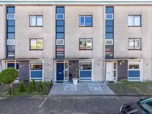 Ruime Tussenwoning Weidevenne Purmerend 12 Zonnepanelen