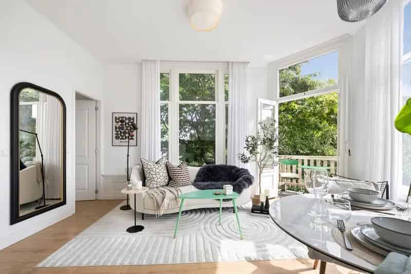 Appartement Haarlem Centrum Nabij Station Gemeubileerd