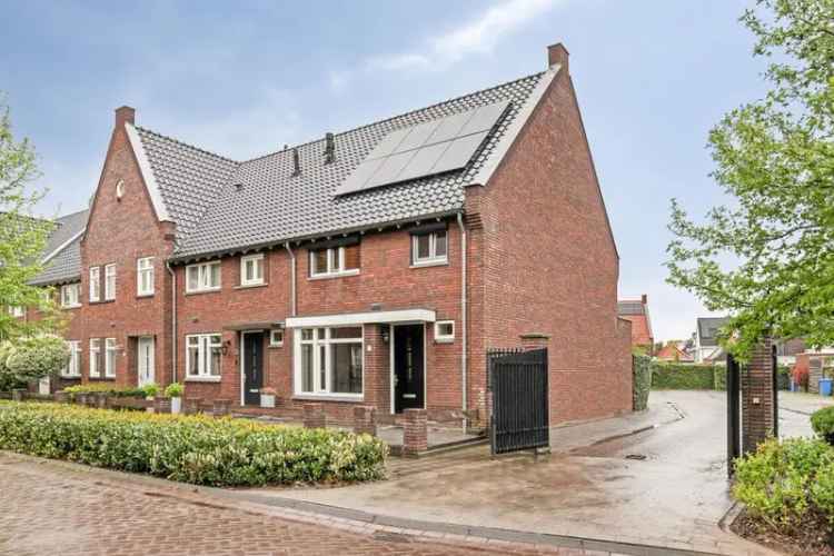 Moderne Eindwoning Oerle Zuid 3 slaapkamers Tuin Parkeerplaats