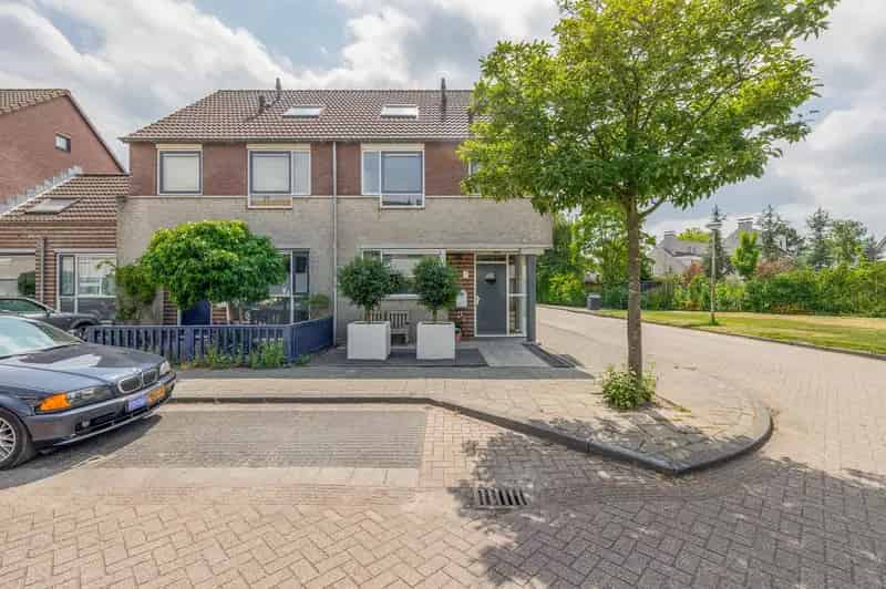 Huis te koop Moerkapelle 5 slaapkamers grote tuin