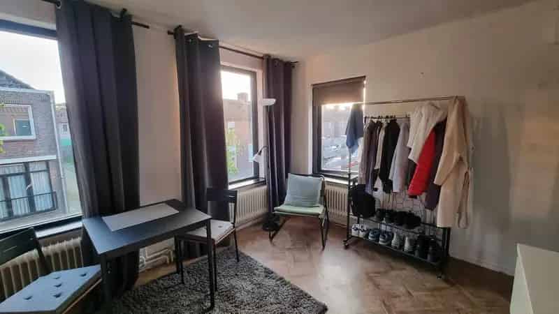 Ruime Kamer Breda Nabij Centrum Te Huur