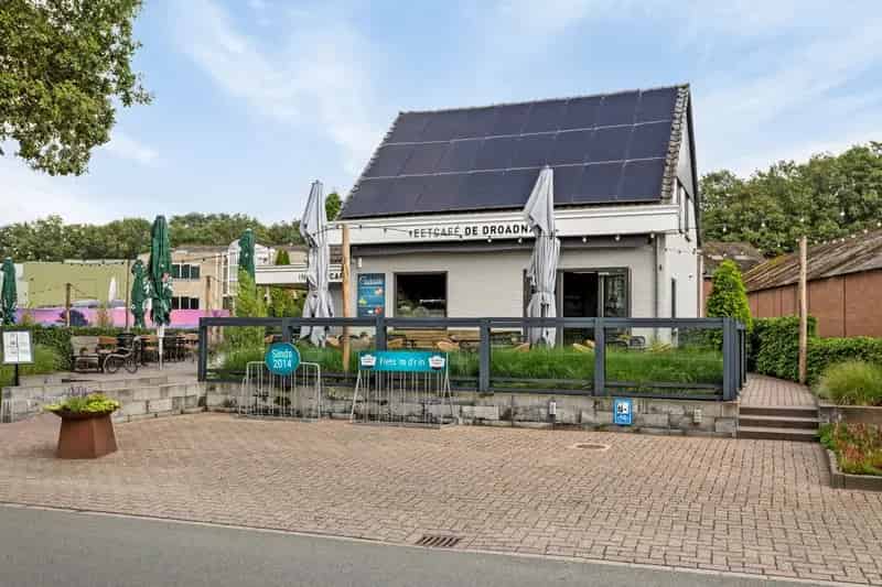 Horeca te Koop Haarle: Gezellige ruimte met terras en veel parkeergelegenheid