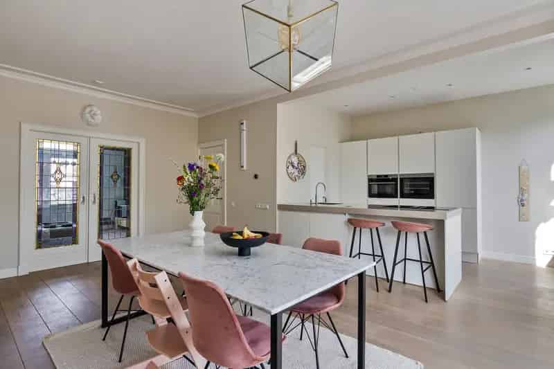 Luxe bovenwoning te koop Zaandam Centrum 130m2 3 slaapkamers Dakterras