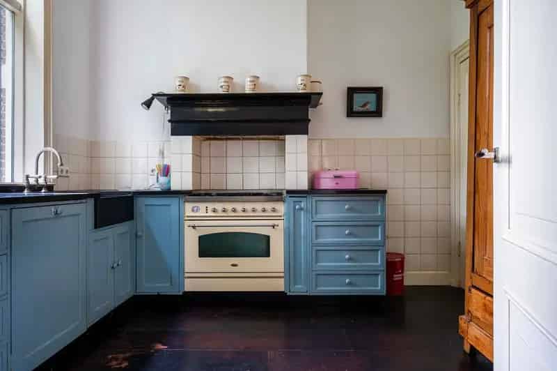 Villa te koop Apeldoorn De Parken 6 slaapkamers 2 badkamers