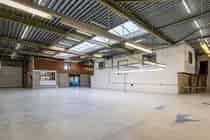 Bedrijfsruimte te koop Almere Buiten 1265m2