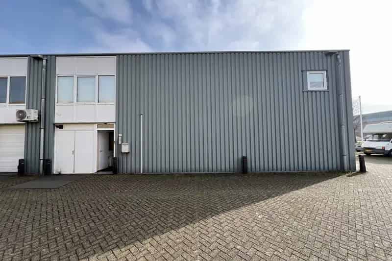 Bedrijfshal te koop Zaandam 200m2 Westerspoor