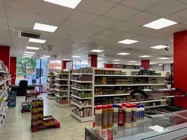 Winkelruimte Haarlem Amsterdamstraat te koop en te huur