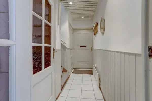 Hoekwoning Nieuwerkerk 101m²: Slaapkamer en Badkamer Beneden