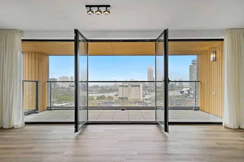 Appartement Maashaven Rotterdam: Nieuwbouw met Uitzicht