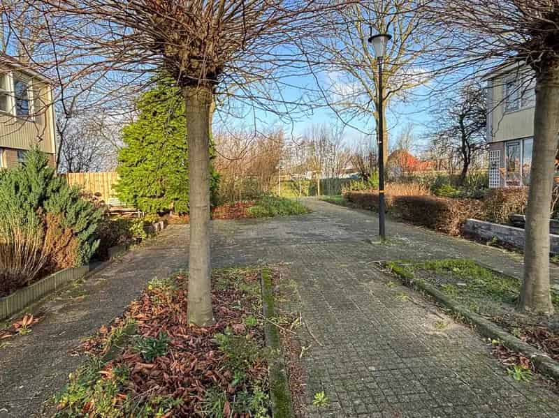 Tussenwoning Schagen 3 slaapkamers tuin zuidwesten
