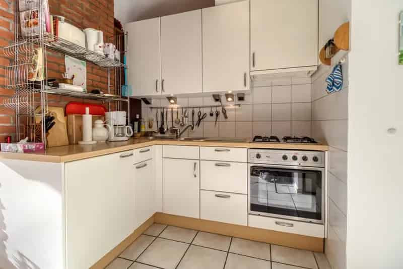 Tussenwoning Nieuwvliet nabij strand  3 slaapkamers tuin terras