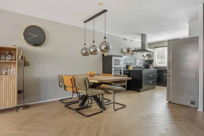 5 Slaapkamers Tussenwoning Oosterheem Dakterras Energielabel A