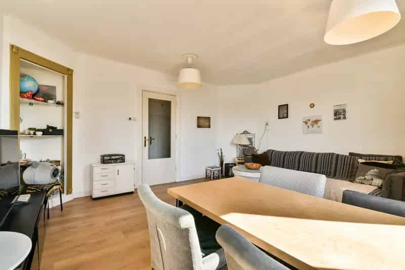 3 Kamer Appartement De Pijp 61m2 Ruime Berging