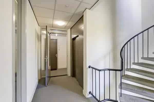 Instapklaar 2-kamerappartement Nieuwegein nabij City Plaza