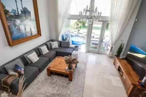 4 Kamer Huis 139m² Utrecht - Gezinnen - Gemeubileerd