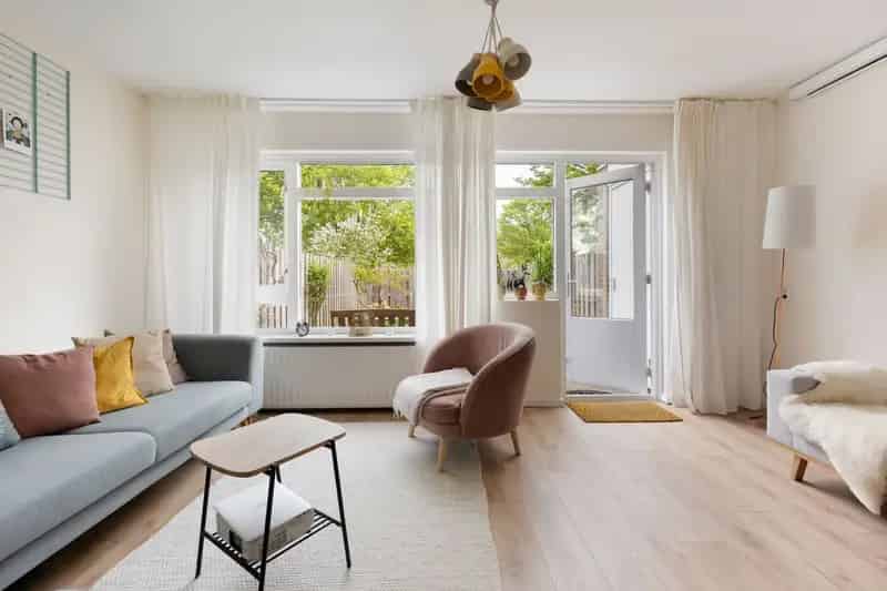 Ruime gezinswoning 4 slaapkamers Almere Haven