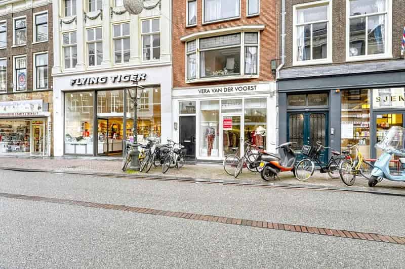 Winkelruimte te huur Leiden Breestraat 100m2