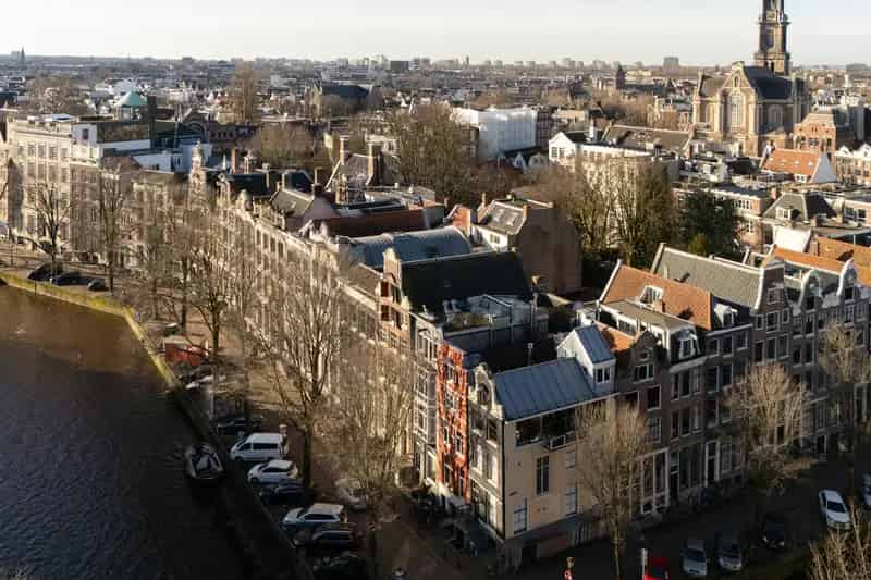 Herengracht 154 Amsterdam: Luxe Grachtenhuis met Lift en Dakterras