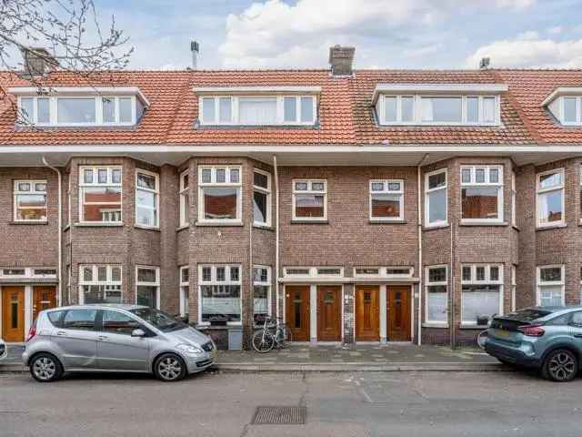 Jaren 30 Dubbel Bovenhuis te Den Haag - 3 slaapkamers - ruim dakterras
