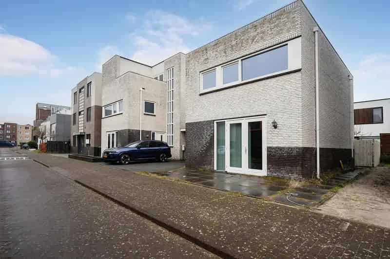 Ruime 4 Slaapkamer Gemeubileerde Woning Homeruskwartier Almere Poort