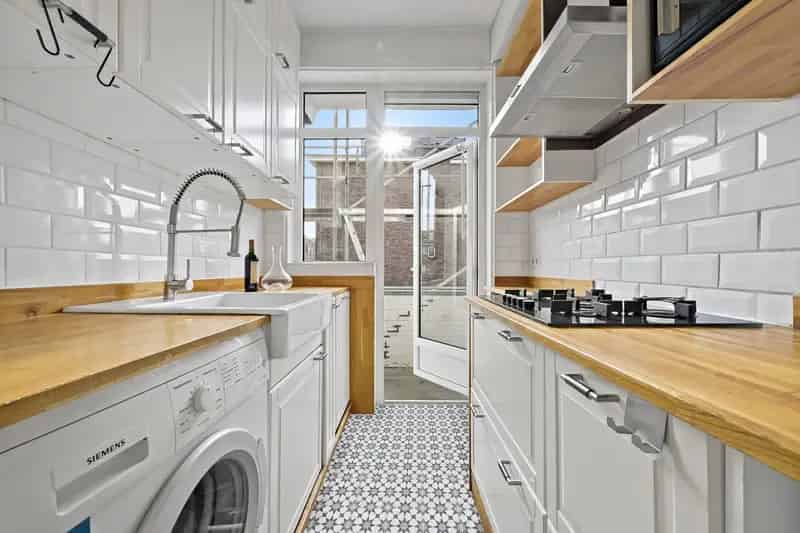 Ruim 5-kamer Appartement Leyenburg Den Haag