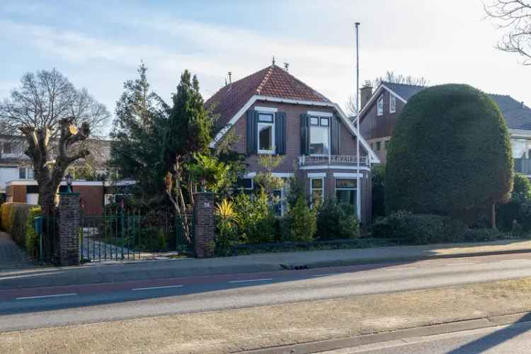 Huis te koop Kerkstraat Kwintsheul: karakteristieke woning met garage