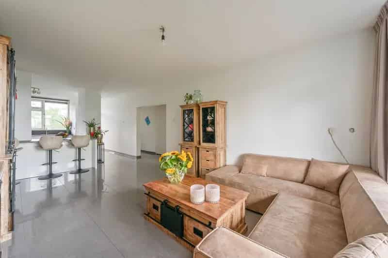 Luxe Appartement Kleiburg Amsterdam 69m² Balkon Zuid