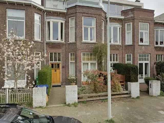 Huurwoning Den Haag Eikstraat 6 slaapkamers 2 badkamers