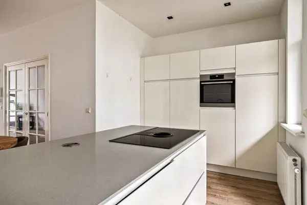 Appartement Te Huur in Rotterdam, Zuid-Holland