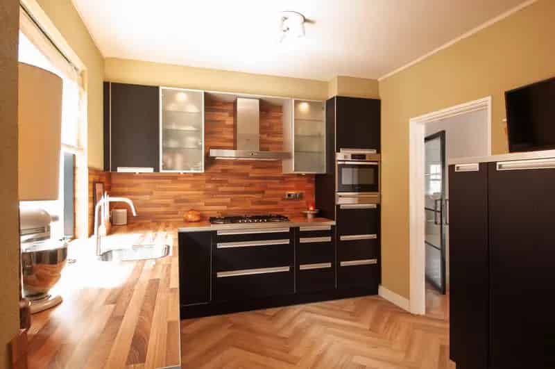 Vrijstaande woning Stadskanaal: Ruimte, comfort en werk aan huis