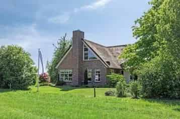 Luxe villa te koop nabij Luttenberg en Lemelerveld