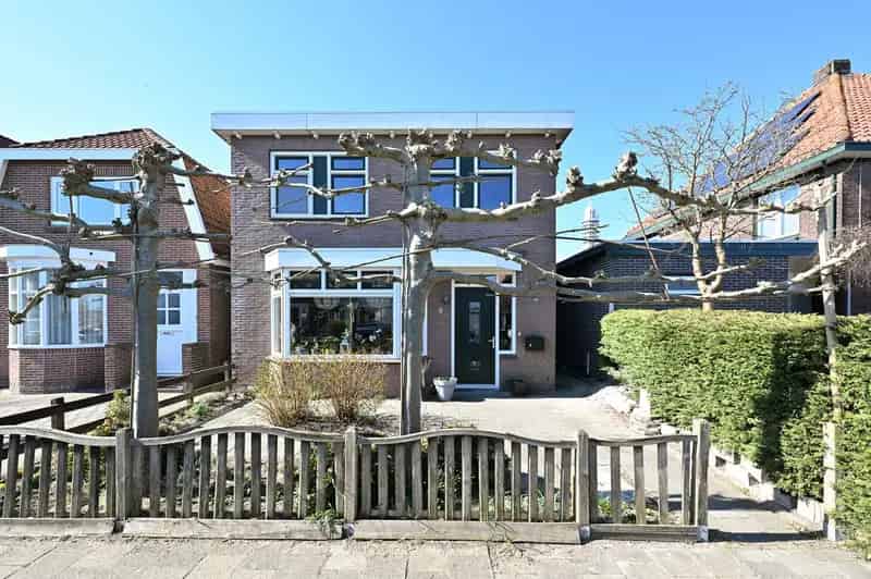 Huis te koop Nieuweweg 4 Wormer 6 slaapkamers grote tuin