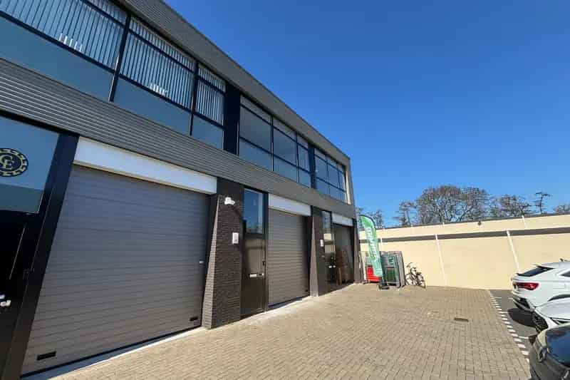 Bedrijfshal Zoetermeer te huur 150m2