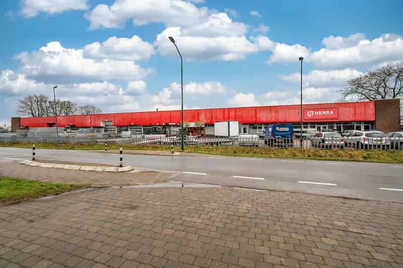 Bedrijfshal Overloon te huur of te koop