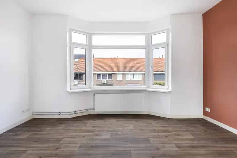 Bovenwoning Krispijn Ruime 3 Slaapkamers Glas-in-lood Balkon