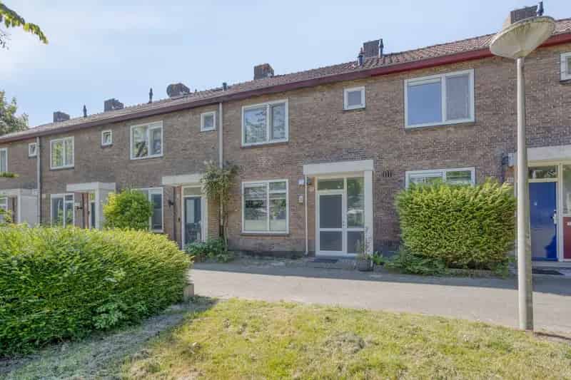 Amsterdam Huis te Koop: Modern Familiehuis 4 Slaapkamers Tuin