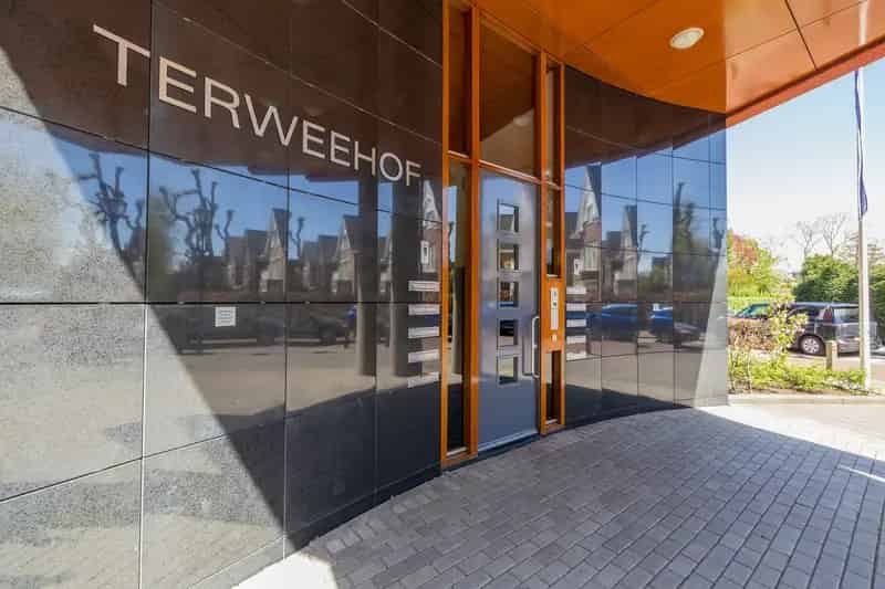 Luxe 3-kamerappartement Oegstgeest  Lift Loggia 2 parkeerplaatsen