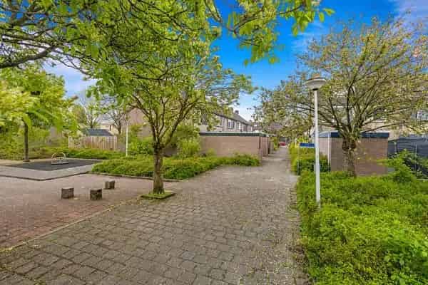 Grote Hoekwoning Papendrecht 6 slaapkamers Moderne Keuken