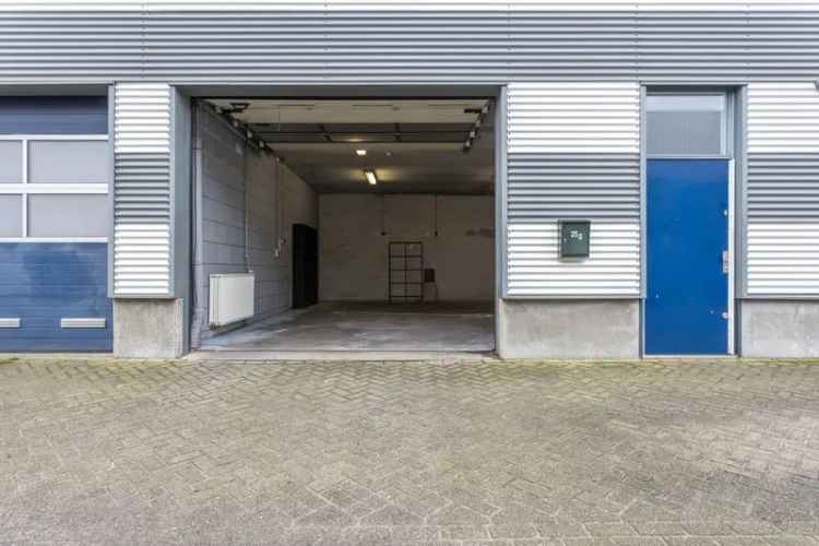 Bedrijfshal Alkmaar 160m2 - Garage - Kantoren - Airco